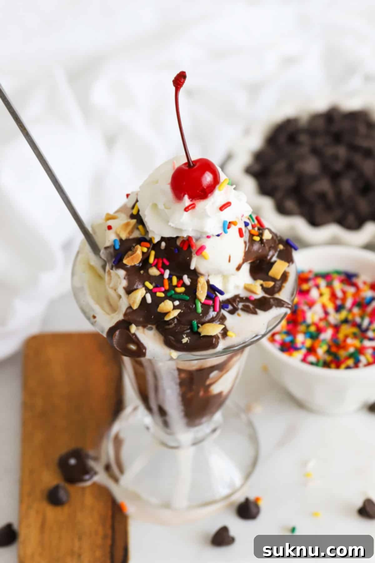 Decadent Hot Fudge Sundae 1 featured 126298