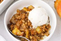 Golden Gluten-Free Pear Crumble