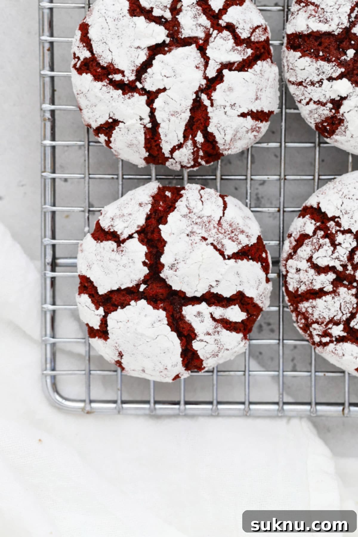 Irresistible Gluten-Free Red Velvet Crinkle Cookies 1 featured 89749