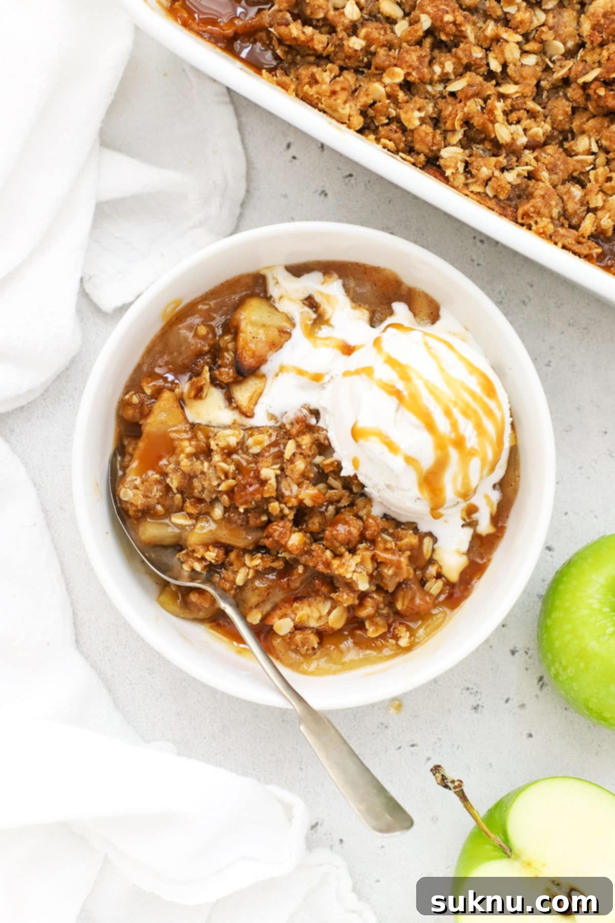 Decadent Gluten-Free Caramel Apple Crisp 1 featured 93106