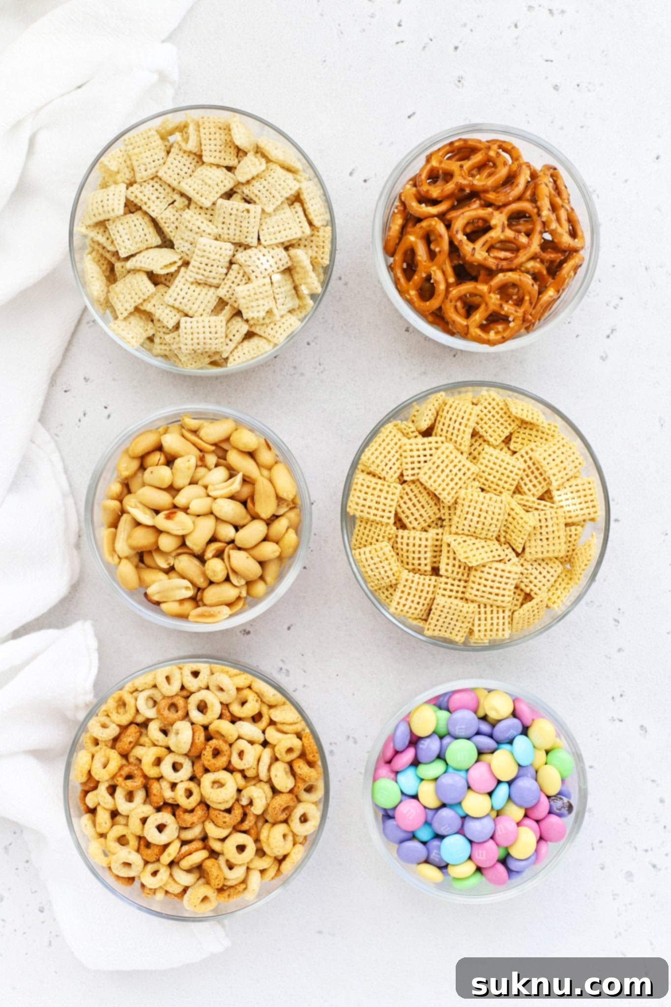 Gluten-Free Easter Bunny Bait Chex Mix 5 Ingredients for gluten-free bunny bait chex mix
